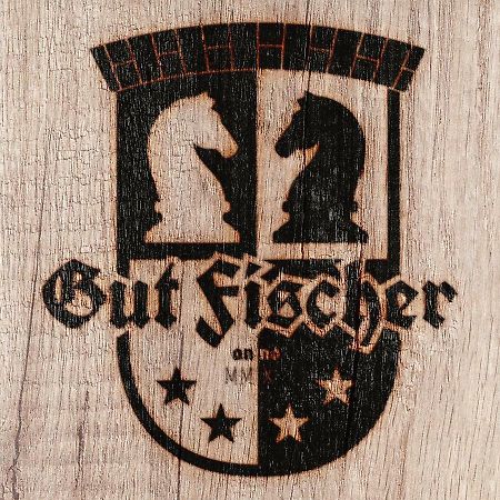 Gut Fischer Pomssen Luaran gambar